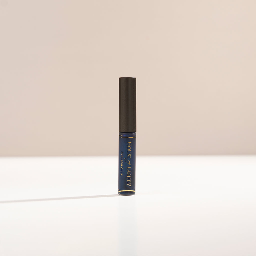 HOL® Dark Lash Glue 3