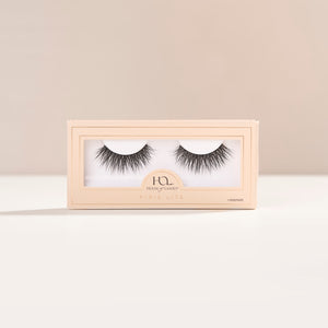Pixie Lite a long round lash with a dimensional base that creates full volume, featuring delicate, longer strands for a soft, feathery effect.