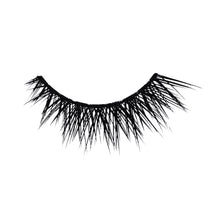 Iconic flared lash with full volume, long length, and defined spiky fibers.