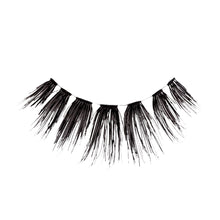 Siren a long, round lash with medium volume and wispy texture.