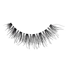 Wispy Mini a flared lash and natural volume.