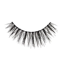 Ethereal Mini round false lash with short length, medium volume for a fluttery, mascara-like finish that mimics natural lash growth.