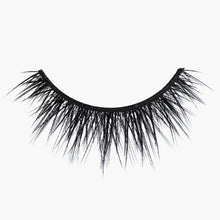 An image of the Allura Lite false eyelashes